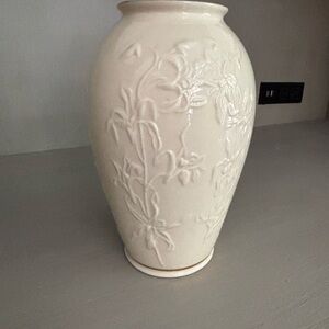 Lenox Ivory Embossed Floral Vase